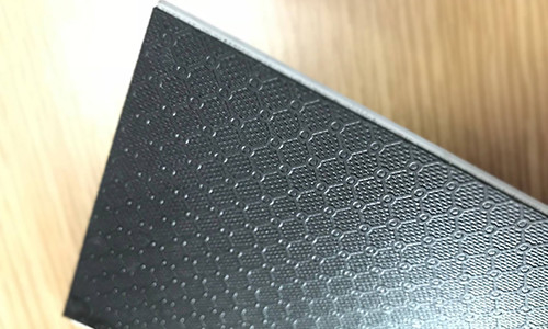Ausgestellte Muster kundenspezifische Akustik Feuchtigkeitsdicht 1 mm IXPE Schaumstoff Pad Unterstützung für starre Kern Luxus-Vinyl-Bodenbelag