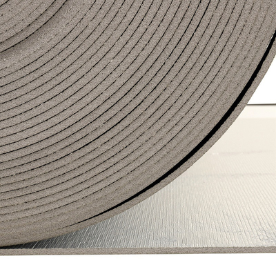 PE-Schaum mit hoher Dichte mit reflektierender Aluminiumfolie auf der Seite Isolierung unter Teppichen Laminat oder Vinyl