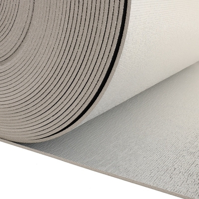 PE-Schaum mit hoher Dichte mit reflektierender Aluminiumfolie auf der Seite Isolierung unter Teppichen Laminat oder Vinyl