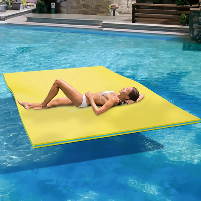 Direkt aus der Fabrik Wasser schwimmende Pad 3 Schicht Dicke XPE Schaumstoff Schwimmmatte Schwimmbad See