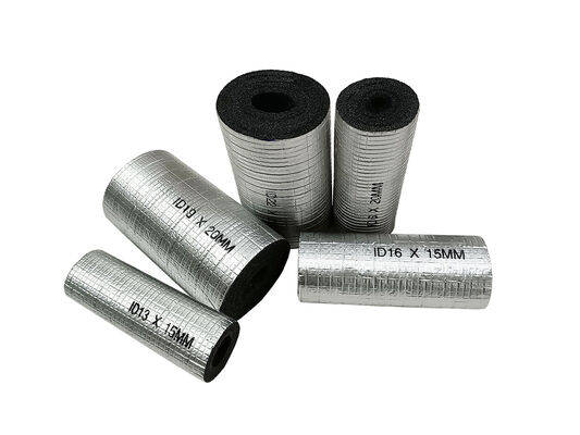 Aluminiumfolie beschichtet XPE IXPE Schaum Isolierrohr Ideal für Kühlwasserrohr und Kühlere Isolierung Anwendungen