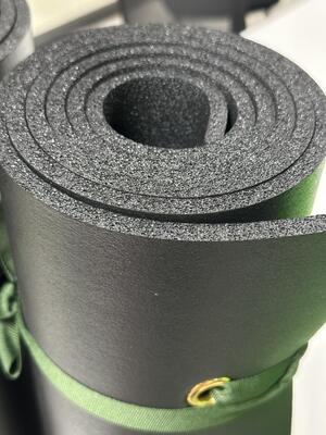 Leichte wasserdichte bequeme Camping-Luftmatratze, weich gepolstertes tragbares Luftpolster mit verstellbaren Schultergurten, ideal für Outdoor-Wanderungen, Rucksacktouren und Reiseaktivitäten