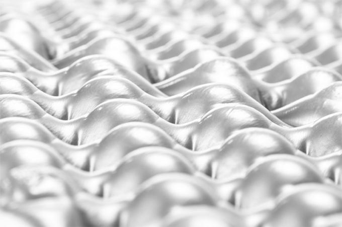 Großhandel Doppelklappmatten Weiße Aluminiumfolie geschlossene Zelle IXPE XPE Schaumstoff Schlafkissen für wasserdichtes Campen 2 Personen 2