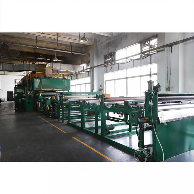 Großhandel Doppelklappmatten Weiße Aluminiumfolie geschlossene Zelle IXPE XPE Schaumstoff Schlafkissen für wasserdichtes Campen 2 Personen 12